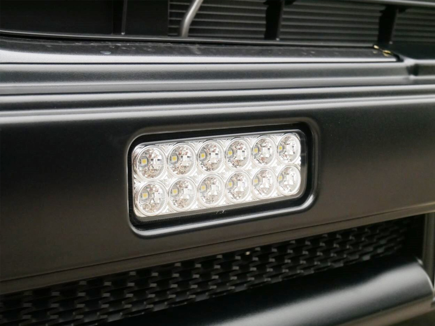 ハイエース 4型~現行モデル 標準ボディー用 MONOBOX フロントバンパープロテクター(LEDマーカーランプ付)