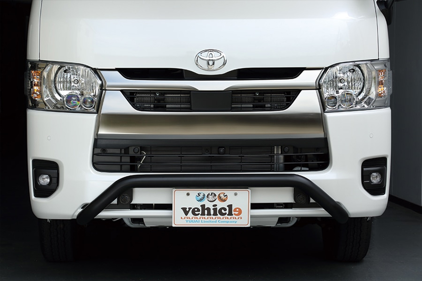 ハイエース 4型～現行モデル 標準ボディー用 vehicle フロントブッシュバー