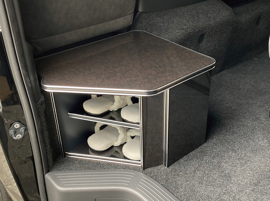 ハイエース ワゴングレード用 LEGANCE インテリアセカンドボックスを