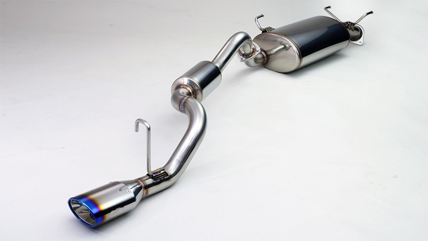 ハイエース GANADOR “EKO 10”(ガナドール エコ テン) パフォーマンスマフラー(2WD 2.0Lガソリン車用)